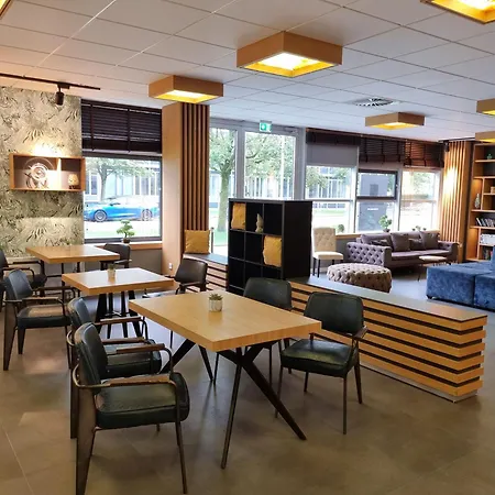 My Minga Airport Serviced Hotel 3*
