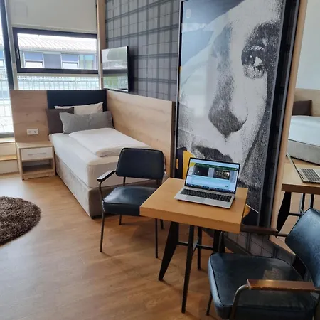 Hotel My Minga Airport Serviced